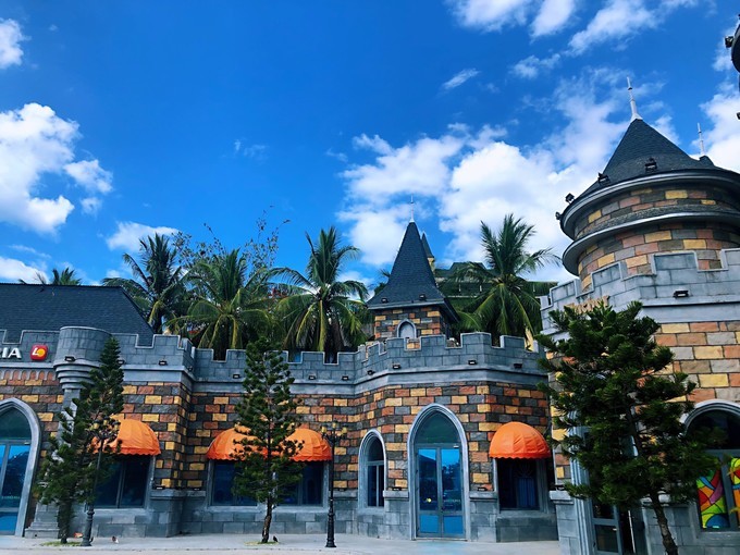 芽庄旅游攻略-两位会计同学，四个毕业生，一车吃货的芽庄跟团游